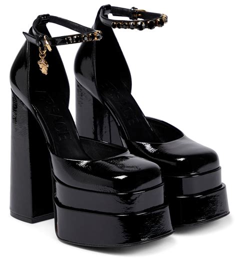 versace foulards medusa kaufen|versace medusa platform heels.